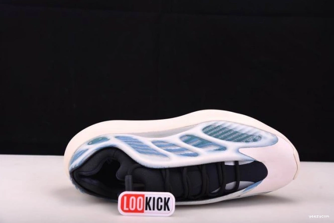 ADIDAS 700 V3 GY0260 YEEZY 0831